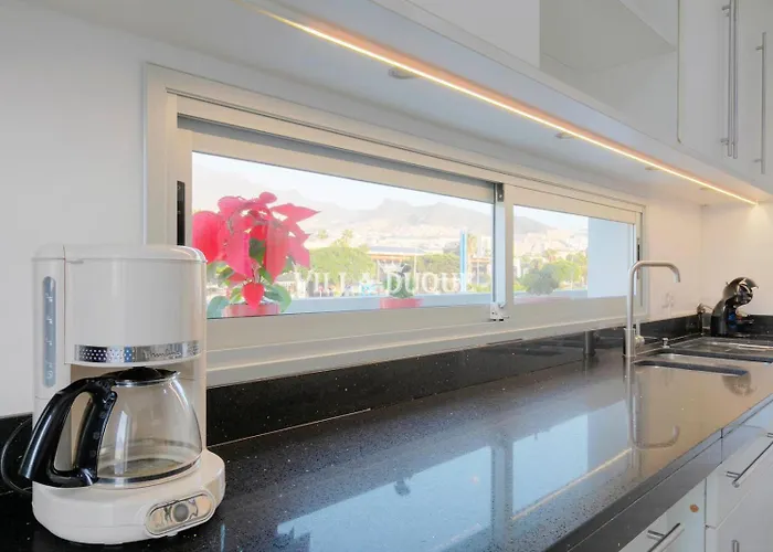 El Duque Modern With Pool *