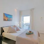 El Duque Modern With Pool Vila