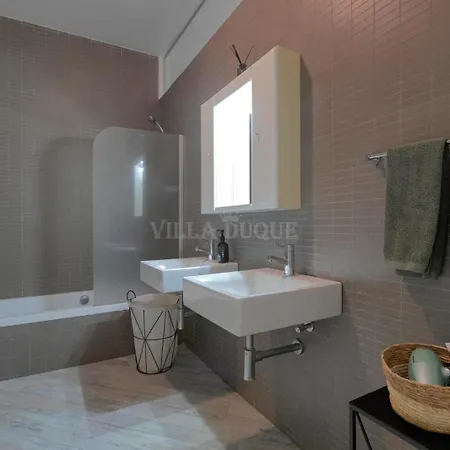 El Duque Modern With Pool Vila