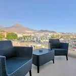 Вилла El Duque Modern With Pool