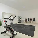 Вилла El Duque Modern With Pool