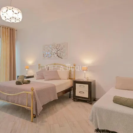 Villa El Duque Modern With Pool