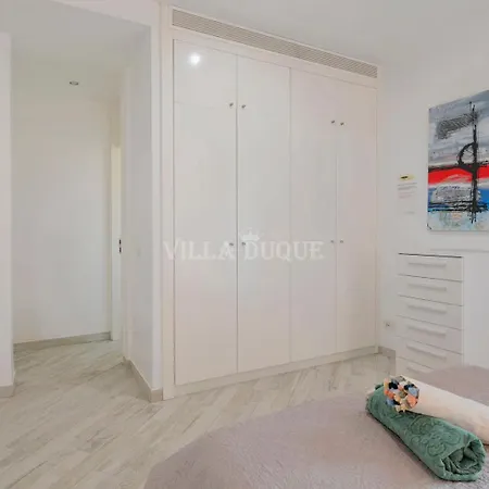 El Duque Modern With Pool Адехе