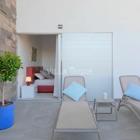 El Duque Modern With Pool *